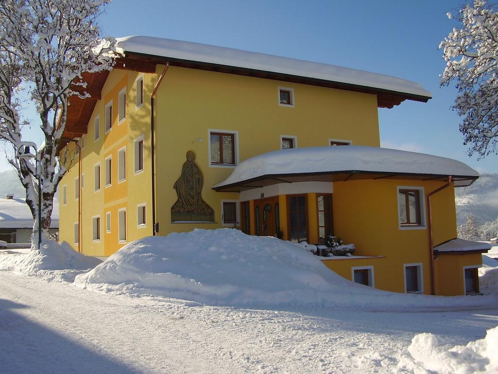 Hotel Pension Barbara Sankt Martin am Tennengebirge Luaran gambar