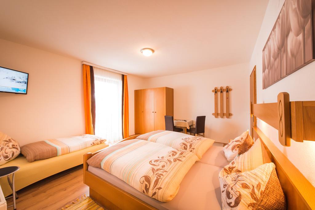 Hotel Pension Barbara Sankt Martin am Tennengebirge Luaran gambar